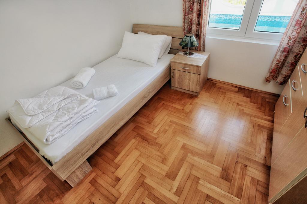 Apartments Villa Happy Mrcevac ภายนอก รูปภาพ