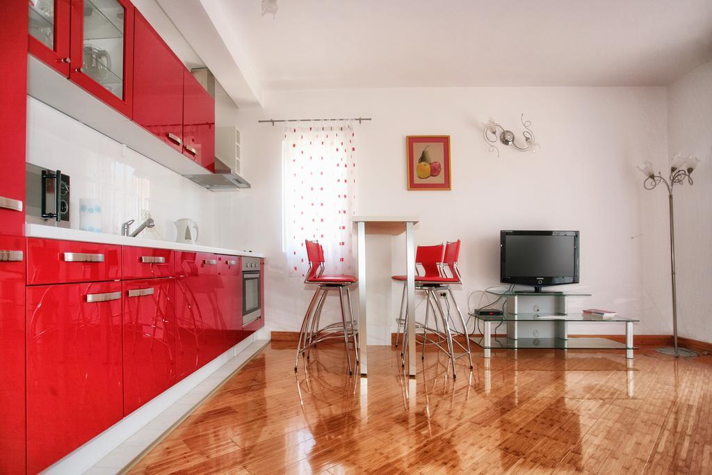 Apartments Villa Happy Mrcevac ภายนอก รูปภาพ
