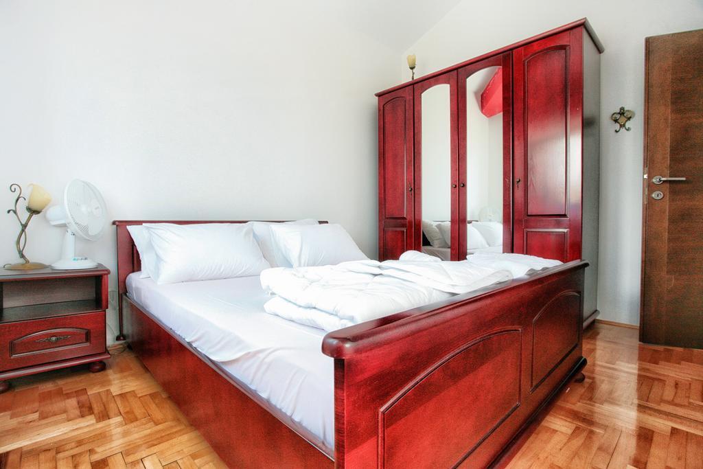 Apartments Villa Happy Mrcevac ภายนอก รูปภาพ